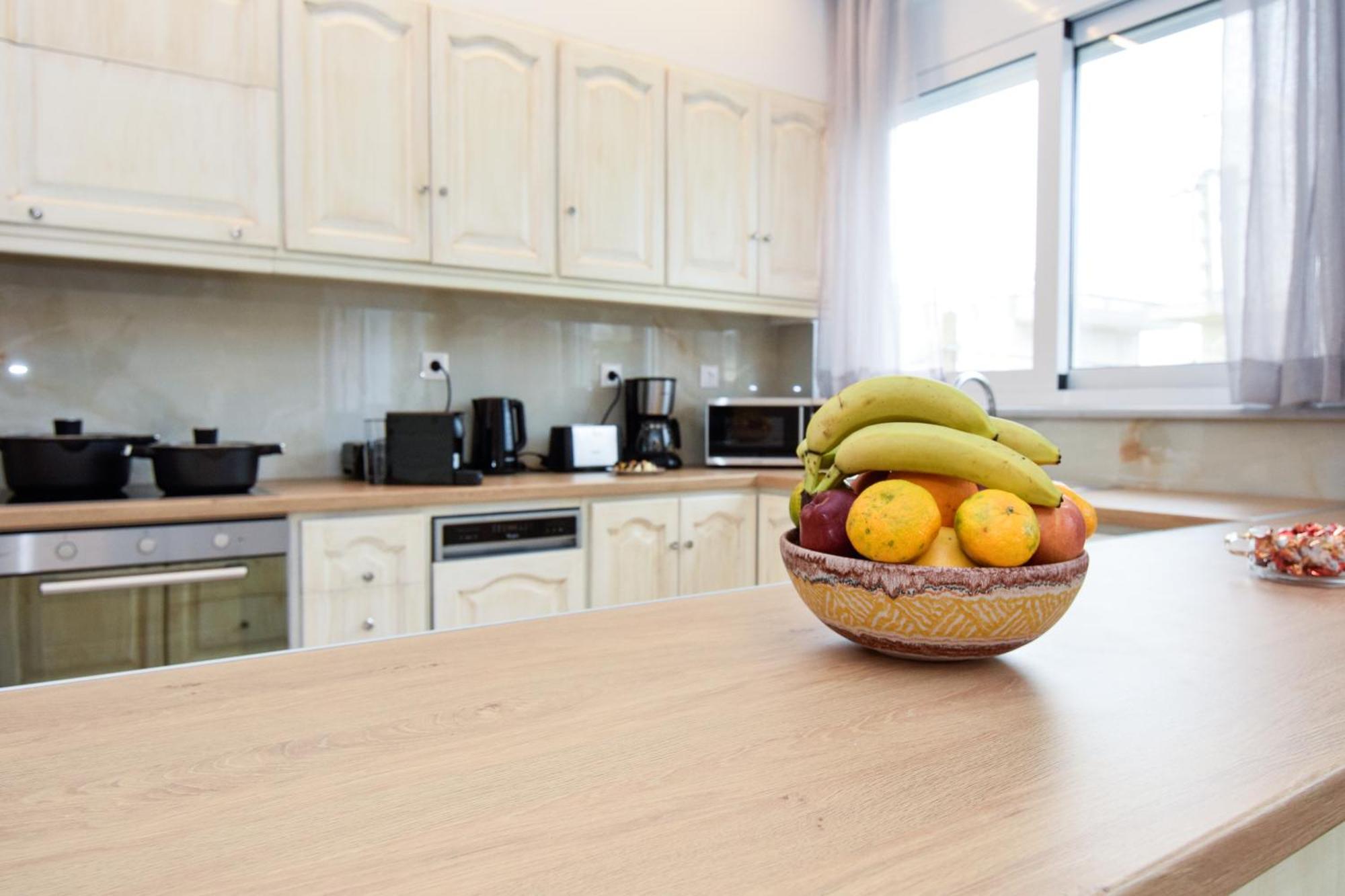 Katakis Luxury Apartment Chania  Bagian luar foto