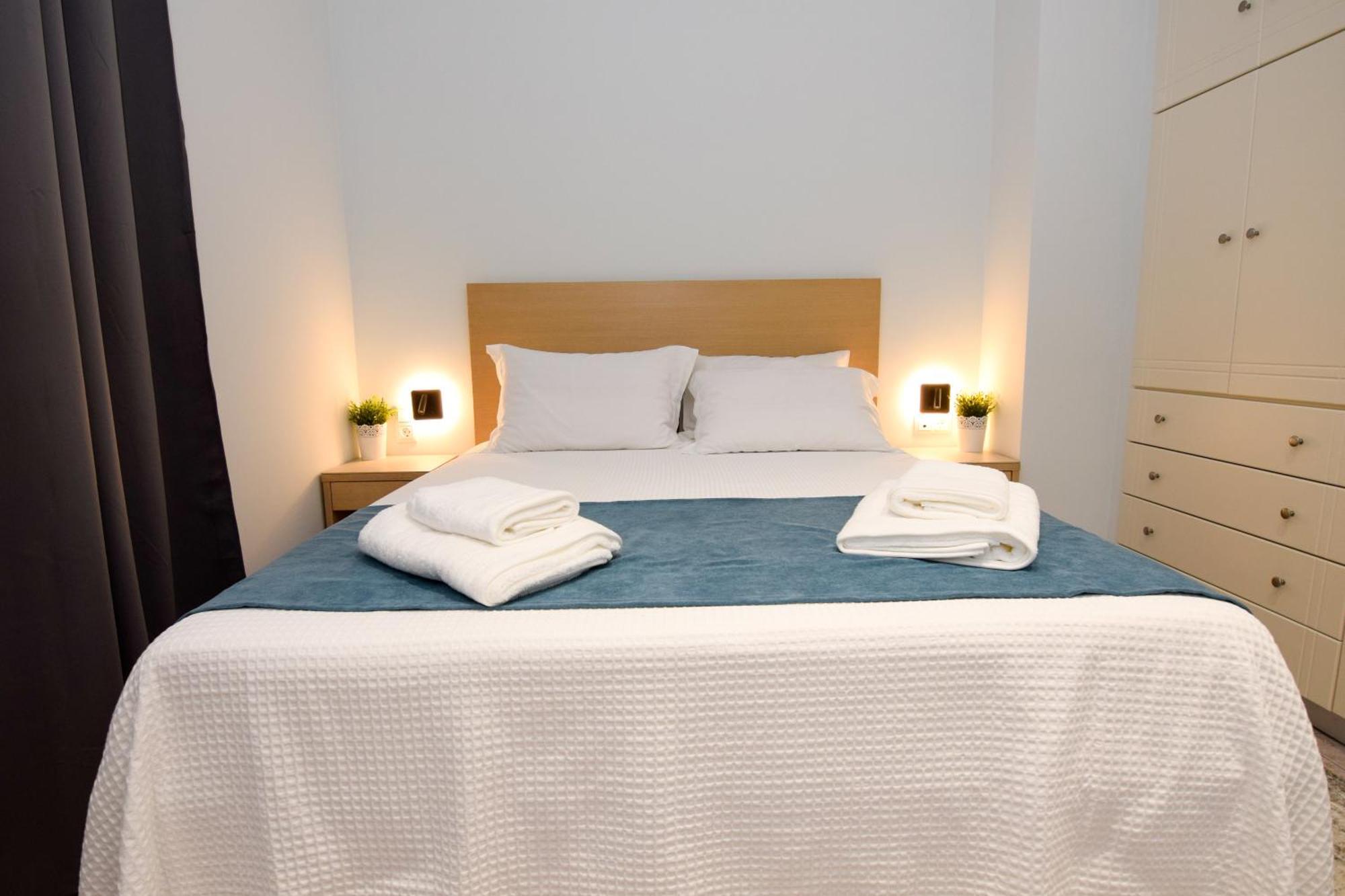 Katakis Luxury Apartment Chania  Bagian luar foto