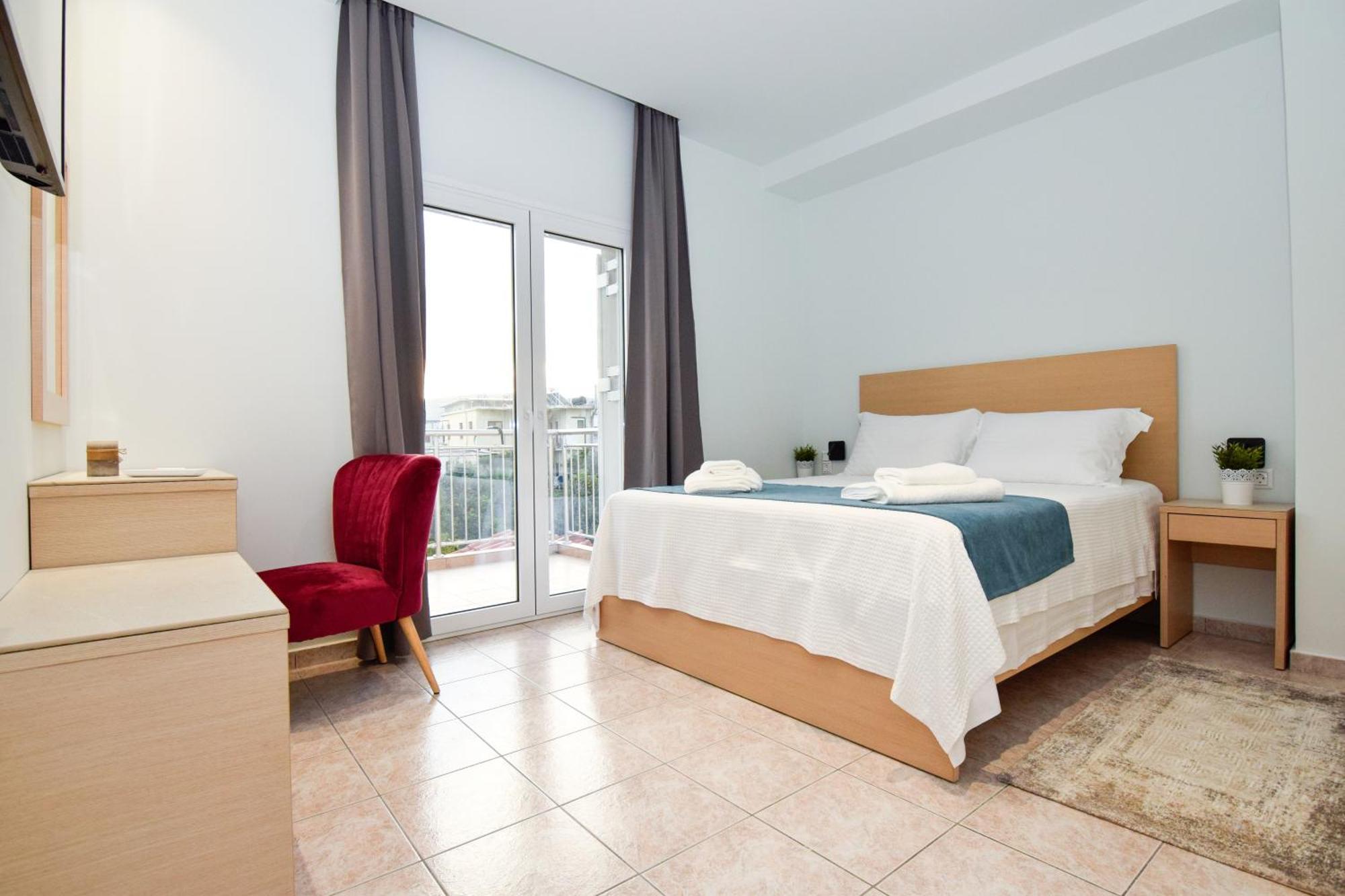 Katakis Luxury Apartment Chania  Bagian luar foto