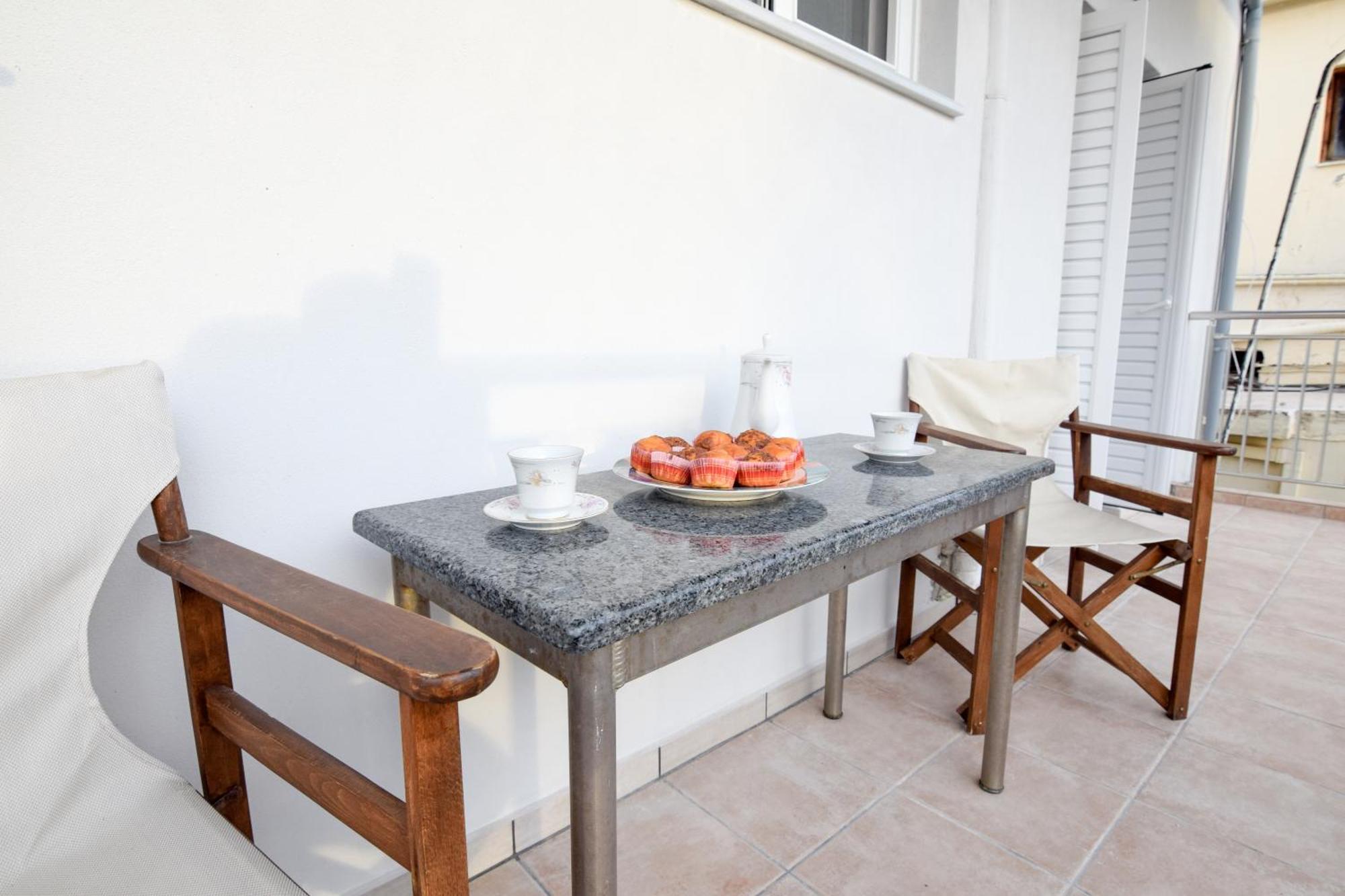 Katakis Luxury Apartment Chania  Bagian luar foto