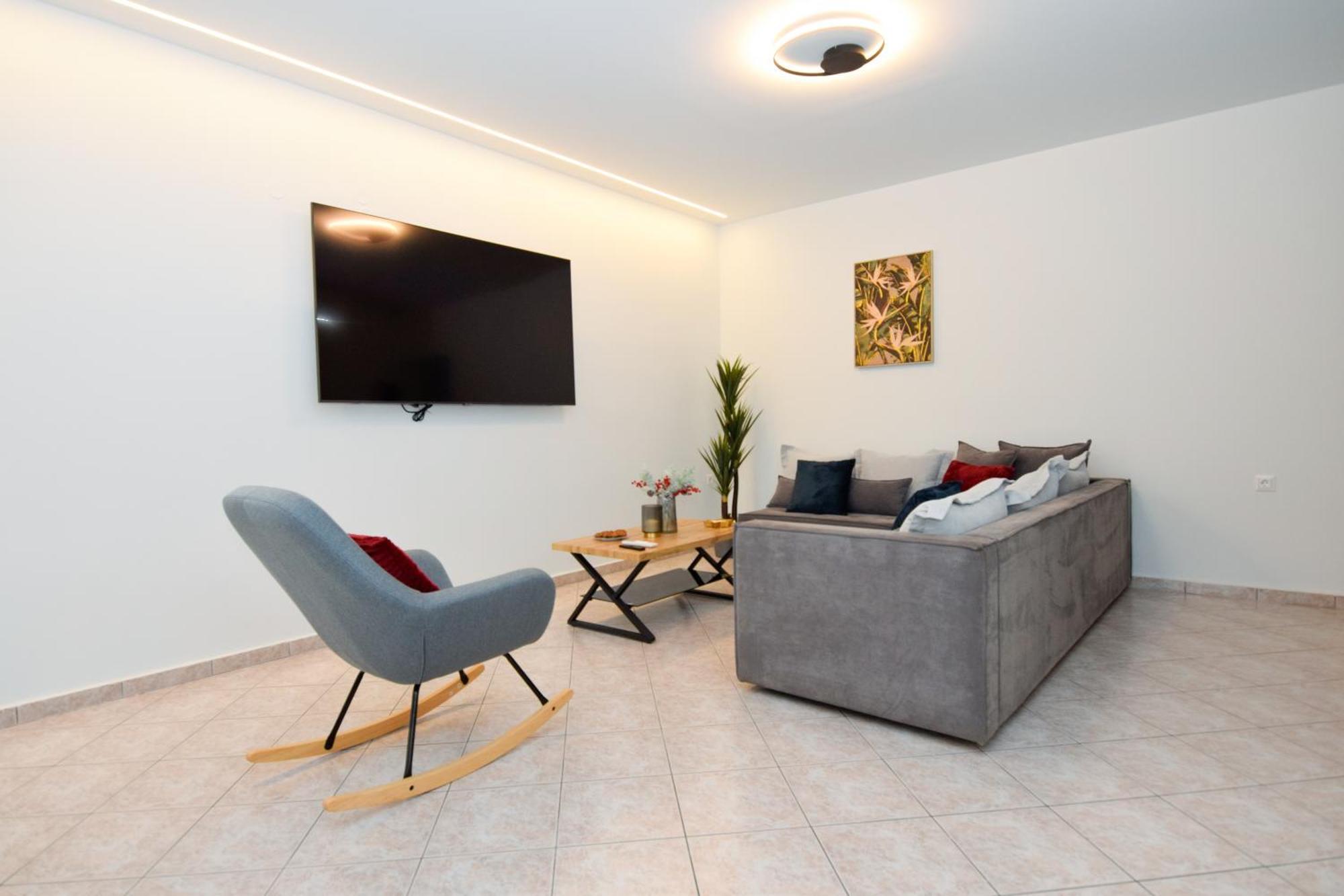 Katakis Luxury Apartment Chania  Bagian luar foto
