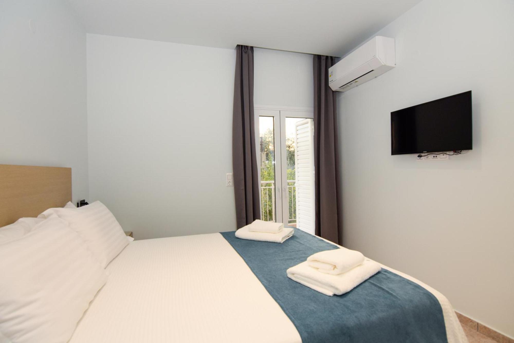 Katakis Luxury Apartment Chania  Bagian luar foto