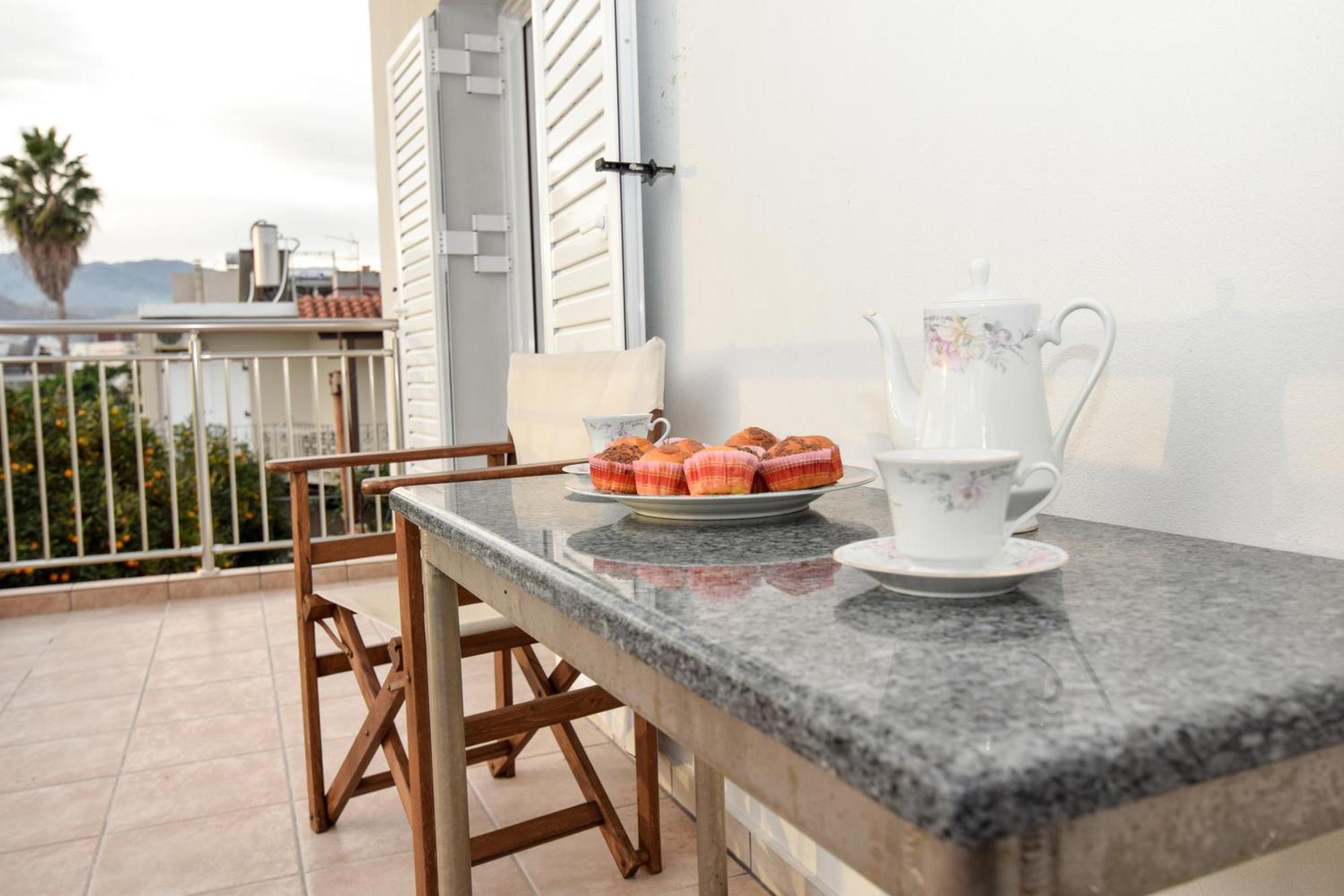 Katakis Luxury Apartment Chania  Bagian luar foto